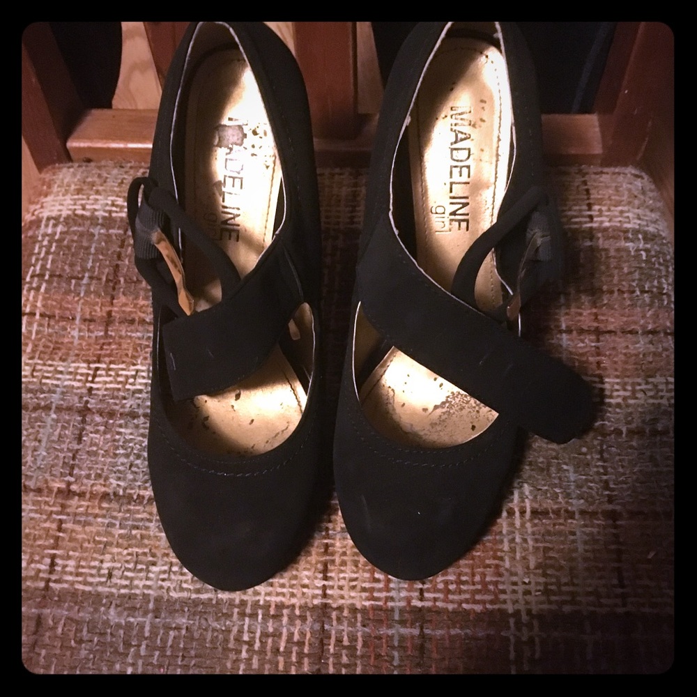 Black and gold heels